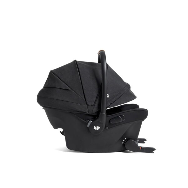 Mint Latch Baseless Infant Car Seat – Lightweight, Built-in Rigid Latch Connectors and Side Impact Protection – No Base Installation Required (Dove)