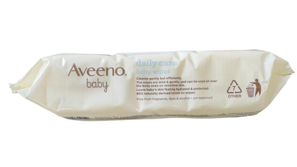 688a7a41d603e01ca7d9e2f21eec4ab79ec386a69f421c871b511.jpg AVEENO Baby Daily Care Wipes - Cleanse Gently and Efficiently - Baby Wipes - Baby Essentials - 72 Wipes, Lid On Each Pack, Pack of 6 (432 Wipes in Total)