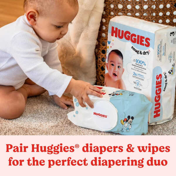 Huggies Simply Clean Unscented Baby Diaper Wipes, 11 Flip-Top Packs (704 Wipes Total), Packaging May Vary