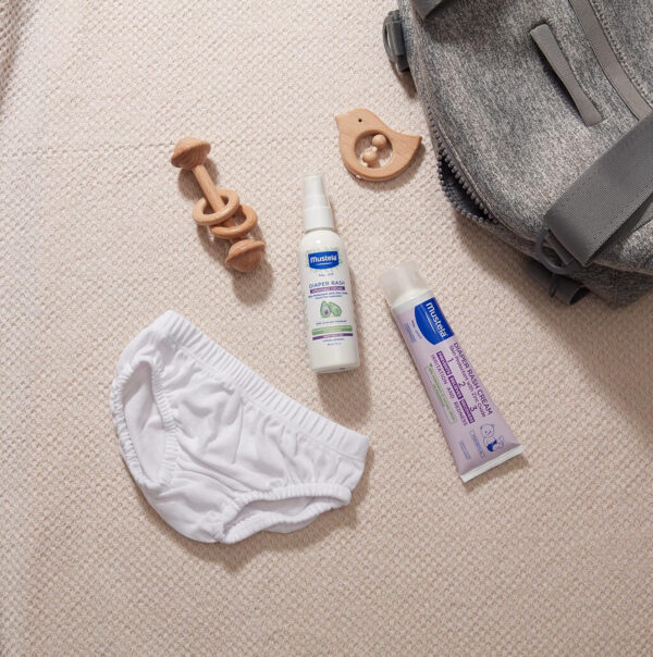 Mustela Baby Diaper Rash Cream Spray – Touch-Free protectant with Zinc Oxide & Natural Avocado - Treats, Soothes and Prevents Diaper Rash- Fragrance-Free - 3 fl. oz