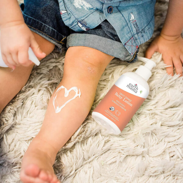 688a81106955c89ece3fdba76f26f1c8a6ad3aaed887aa550f317.jpg Earth Mama Sweet Orange Baby Lotion | Moisturizing Body Lotion for Dry Skin, Newborn Baby Lotion Sensitive Skin Care, Face Lotion for Babies & Kids with Shea Butter, Calendula & Aloe, 8 Fl Oz