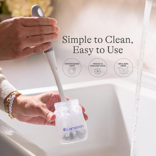 Lansinoh Anti-Colic Baby Bottles for Breastfeeding Babies, 8 Ounces, 3 Count, Includes 3 Medium Flow Nipples, Size M