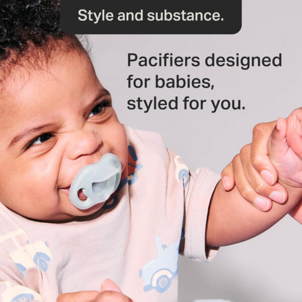 Tommee Tippee Ultra-Light Silicone Pacifier, 0-6 Months, Symmetrical One-Piece Design, BPA-Free Silicone Binkies, Clear/Blue/Green, Pack of 4