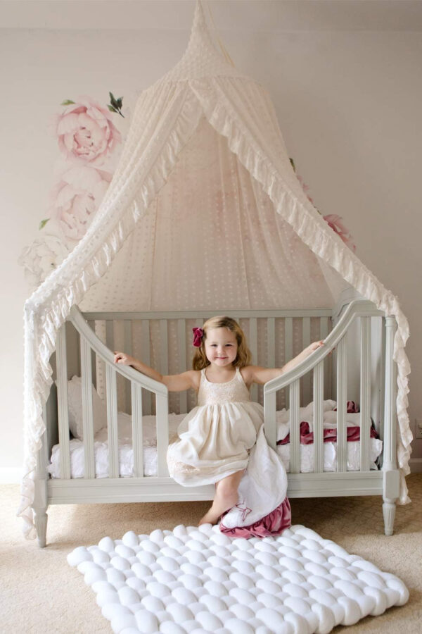 688aa0cd8b136ead3721152f30d283746f5186cc36745803ed298.jpg Wonder Space Elegant Kids Bed Canopy - Lace Chiffon Netting with Pom Pom, Princess Girls Fairy Dream Tent, Nursery Room Baby Crib Hanging Curtain Mosquito Net Children Reading Nook Decoration (Beige)