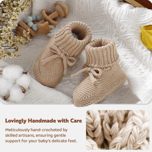 688ad68db602cbcad3934c6d9d2292e4418f45b28f229c4897e5b.jpg Hadetoto Baby Booties Newborn First Walkers Cozy Shoes Warm Knit Soft Booties for Toddler Infant Boy Girl
