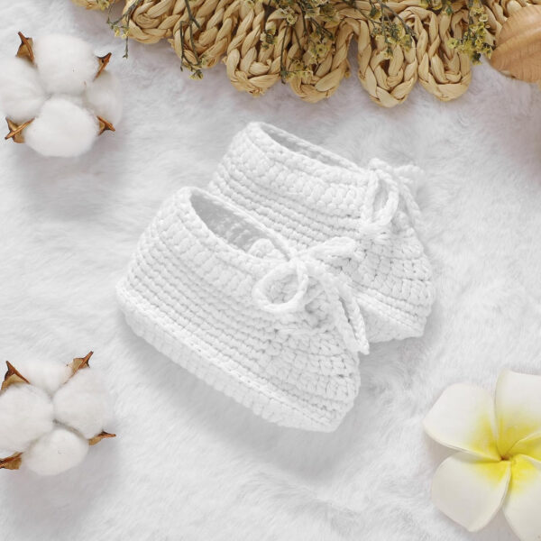 Hadetoto Baby Booties Newborn Cotton Knit Shoes Hand Crochet Soft First Walking Cozy Sneaker for Infant Boys Girls