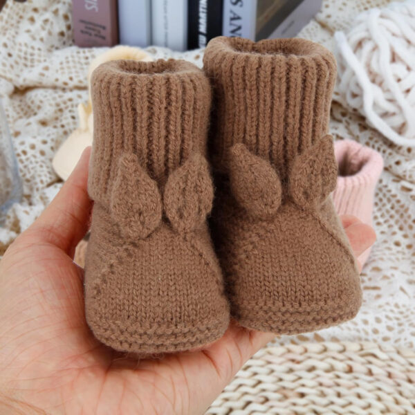 Baby Booties Newborn Babe First Walkers Knit Boots Warm Knit Crib Shoes Crochet Soft Infant Sock for Boy Girl
