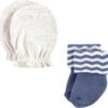Hudson Baby baby-girls Socks and Mittens Set