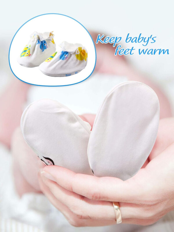 Geyoga 18 Pcs Baby Hats Mittens and Socks Set Newborn Mittens No Scratch Baby Hats and Newborn Socks for 0-6 Months