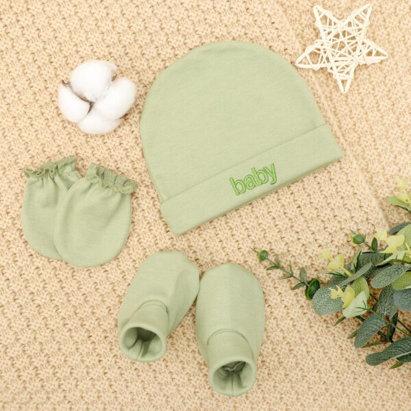 688aeb8ddced2640b6de9a2a17a30b63d8d160881ef5cf264f505.jpg BQUBO Newborn Baby Hat Mittens Socks Set Infant Cotton Beanie Gloves Thick Warm Socks for 0-6 Months Boys Girls