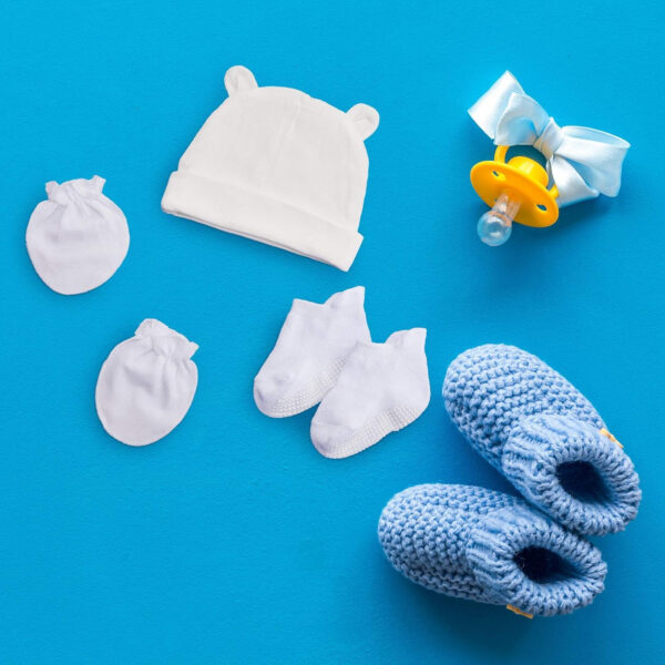 4 Sets Newborn Baby Hat and Mittens Toddler Beanie Cap Non Slip Socks for 0-6 Months