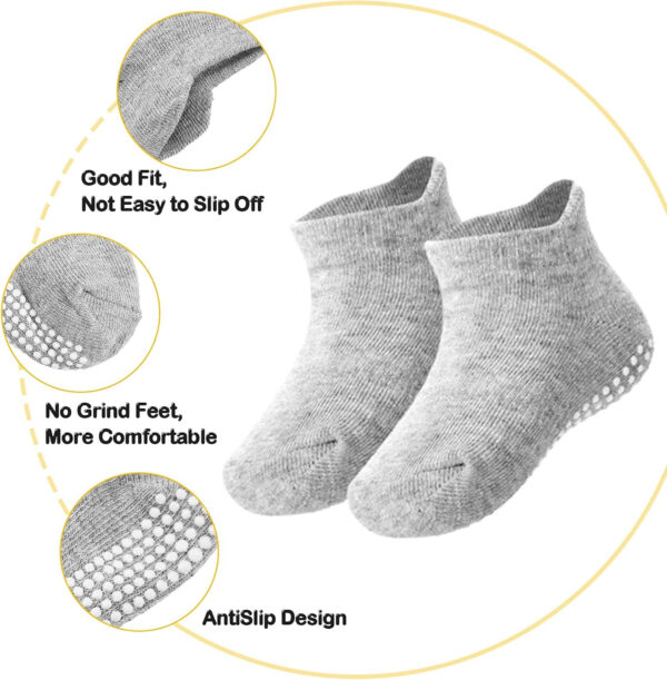 Geyoga 9 Pieces Newborn Baby Hat Mittens Sock Set Bear Ears Hat Mittens No Scratch Gloves for 0-12 Months Boy Girl