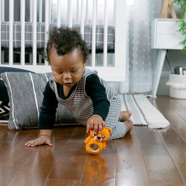 688b05da9859fae2c1b1c13a1ebc53bc9dcfd40a99a508c5a881f.jpg Baby Einstein Teether-pillar Rattle and Chill Teething Toy, Ages 3 months +