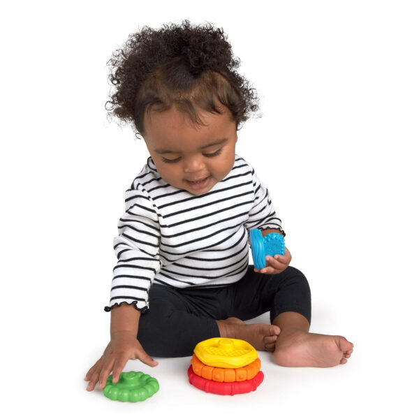 688b0618892243d03991c8482e0b3eedd02662b09b72049ed937b.jpg Baby Einstein Teether-pillar Rattle and Chill Teething Toy, Ages 3 months +