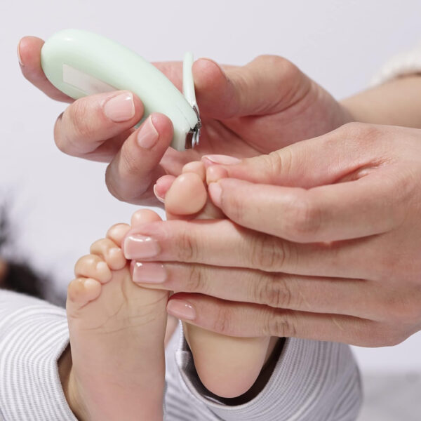 Tweezerman Baby Manicure Kit Includes Nail Clipper, Grooming Brush, Nail Trimming Scissors, and Nail File