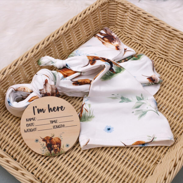 Ylsteed Baby Swaddle Blanket and Headband Set, Newborn Receiving Blanket Swaddle Wrap for Girls and Boys, Swaddling Blankets Neutral for Newborn， Soft and Skin-Friendly 32 * 32 inches (Blue Leaves)