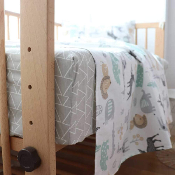 688b9d89e1c8bcc010f7cfc4d51c9ebb2b22dc1f47baa7d4121d6.jpg 100% Cotton Crib Bedding Set for Baby Boys Girls,3 Pcs Baby Bed Linen Include Duvet Cover,Fitted Sheet,Pillowcase,Nursery Decoration,No Filler(Pink)