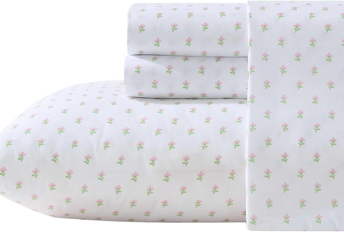 Laura Ashley - Kids Sheet Set, Ultra-Soft & Breathable Toddler Bedding with Matching Pillowcases, Wrinkle-Resistant, Ideal Boy Room Essentials (Wood Violet Green, Twin)