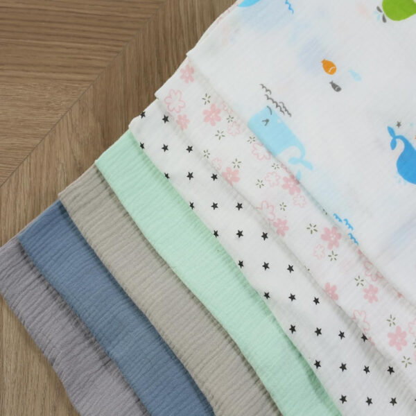 Muslin Nursing Cover for Baby Breastfeeding, Breathable 100% Cotton Breastfeeding Cover with Rigid Hoop for Mother Nursing Apron (Light Pink)