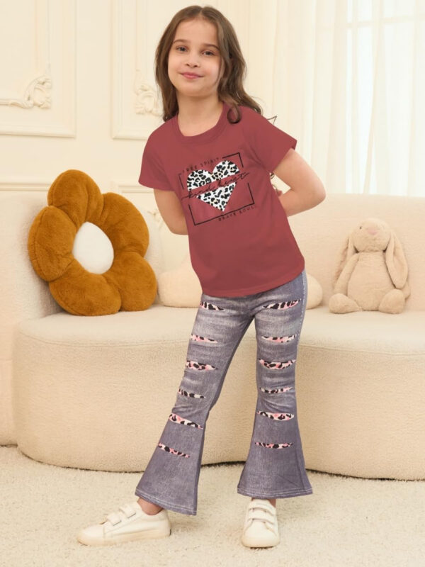 688c4559b3acf86542ed729c1608670d2c1bde140e8492e4bee48.jpg Kid Toddler Girl Summer Clothes Leopard & Heart Print Short Sleeve T-Shirt + Flared Leg Pants Outfits (Not Jeans)