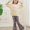 688c456ab68c82a4b00daf4f5c6904434e7a34e901f61b3bb0e66.jpg Kid Toddler Girl Summer Clothes Leopard & Heart Print Short Sleeve T-Shirt + Flared Leg Pants Outfits (Not Jeans)