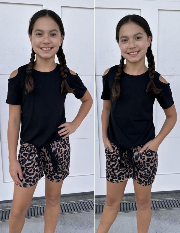 Arshiner Girls Short Sets 2 Pieces Outfits Short Sleeve Tie Knot T-Shirts and Casual Shorts With Pockets Cute Clothes Sets