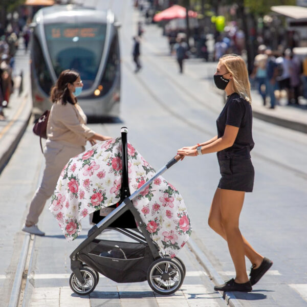 Muslin Carseat Cover for Babies, Metplus Breathable Infant Carseat Cover Lightweight Baby Carrier Cover for Girls Boys, Fit Spring Summer/Hot Days/Warm Weather, Pink Floral